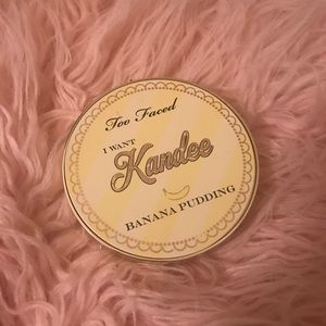 Too Faced x Kandee Johnson undereye powder